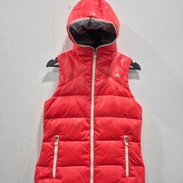 아디다스 오리털 패딩 조끼 여성 XS사이즈
