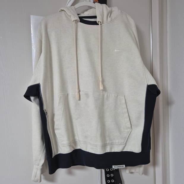 나이키 스탠다드 이슈 후디