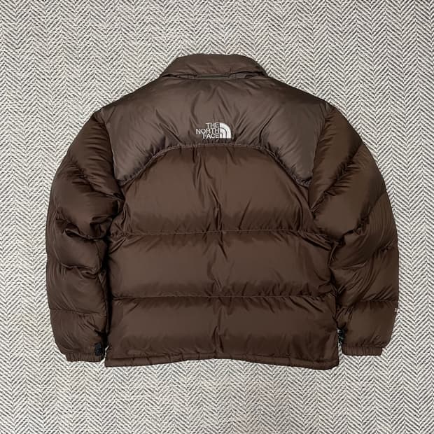 [M] 노스페이스 센터로고 무광 브라운 700 눕시 패딩