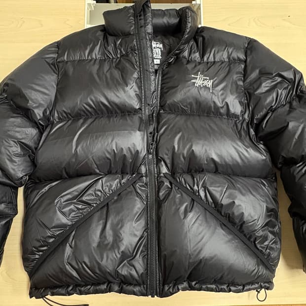 스투시 마이크로 립스탑 다운 자켓 제트 블랙 S