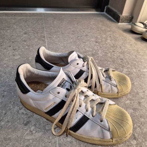 아디다스 슈퍼스타 프리미엄 (270)