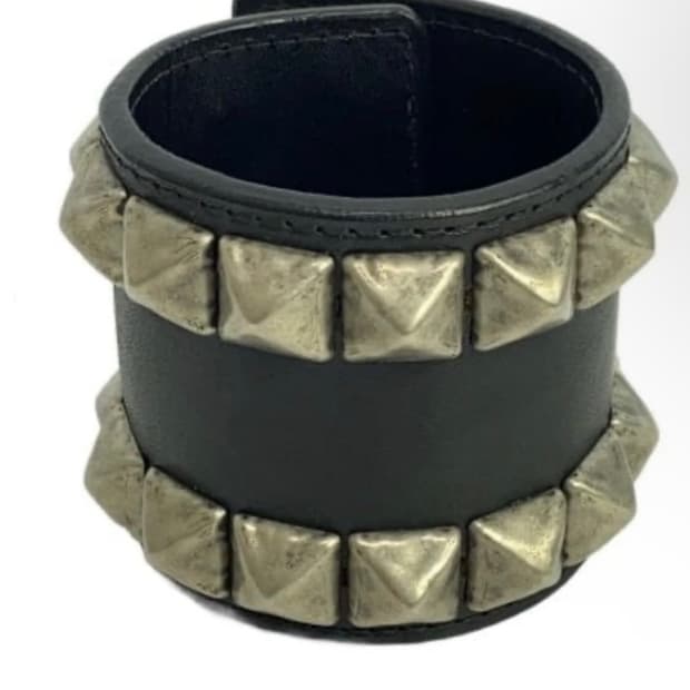 준야와타나베 스터드 펑크 레더 팔찌