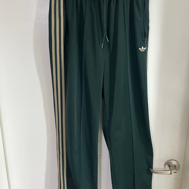 아디다스 ADIDAS 오리지널 베켄바우어 트랙팬츠 SHADOW GREEN