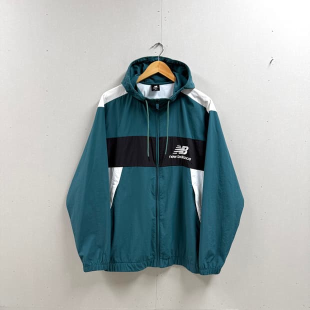 남성 XL / 뉴발란스 바람막이 그린