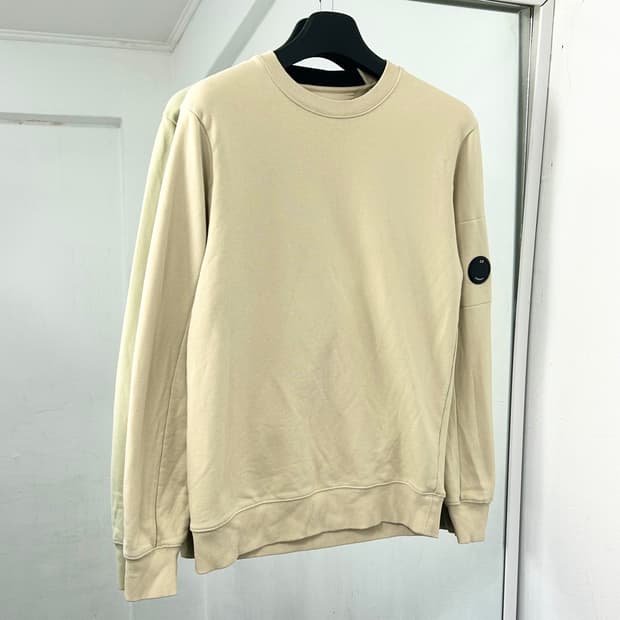 CP 컴퍼니 20SS 렌즈 맨투맨