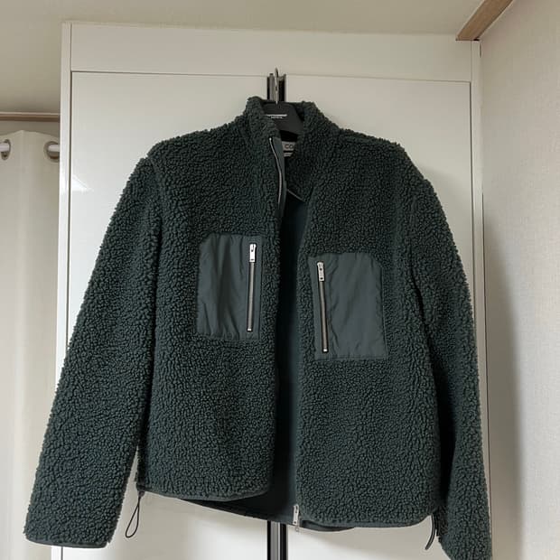 cos 코스 후리스 L