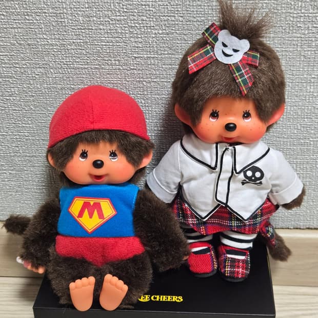 몬치치 슈퍼맨. 해골체크치마 여아