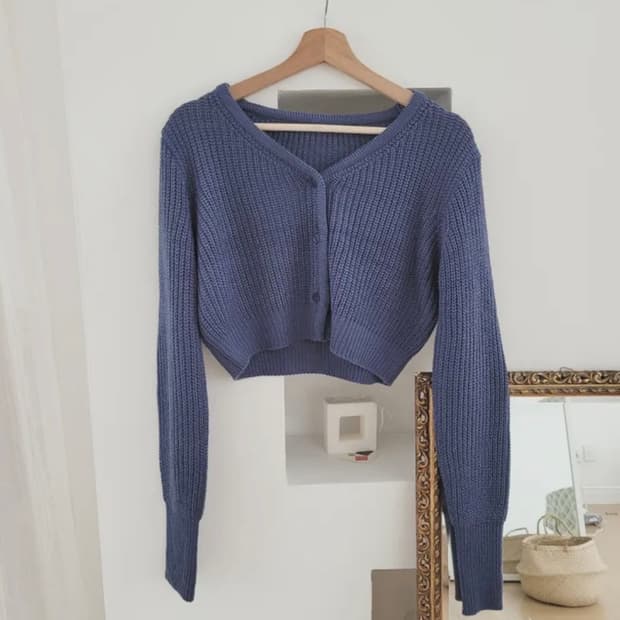 네이비 하찌 브이넥 크롭 가디건