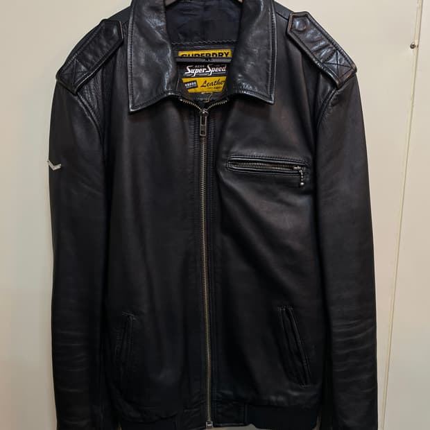 슈퍼드라이 가죽 자켓