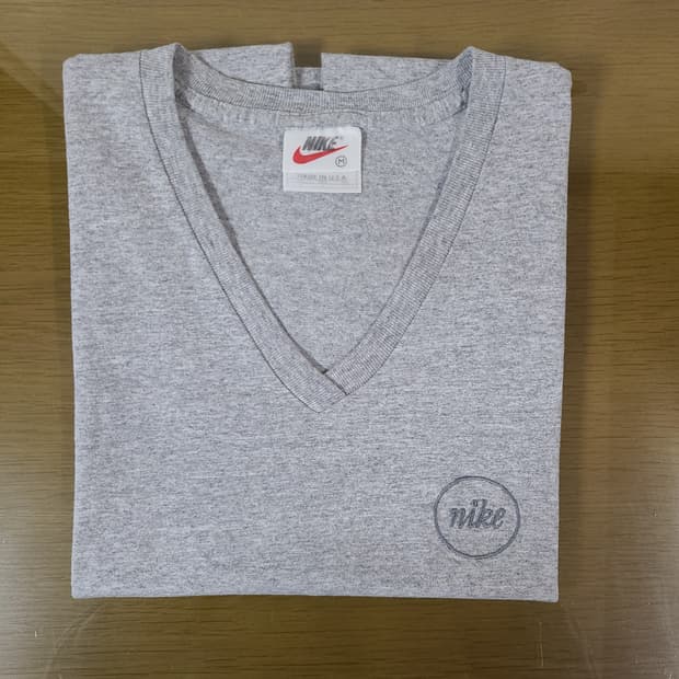 (100) 90s USA 나이키 올드 빈티지 브이넥 민소매 나시 티셔츠