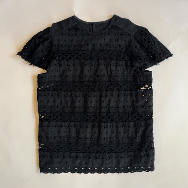 COMME DES GARÇONS TRICOT EYELET LACE TOP