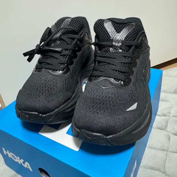 호카 오네오네 본디 9 255 새제품 