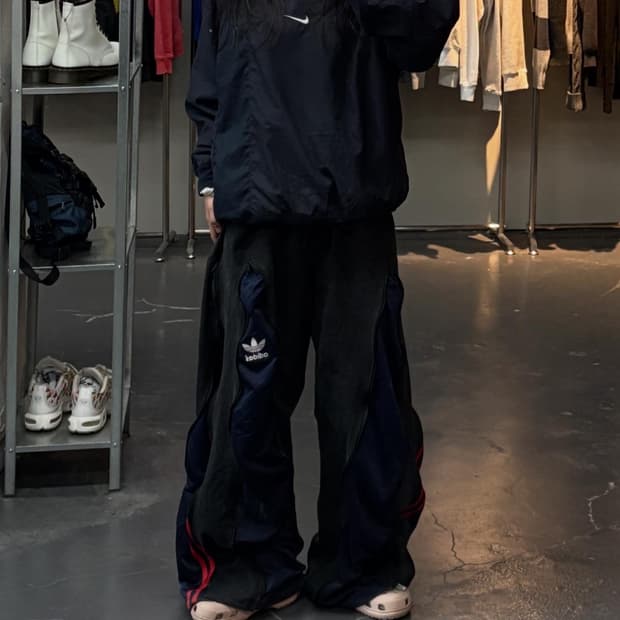 나이키 솔로 스우시 웜업 A2827