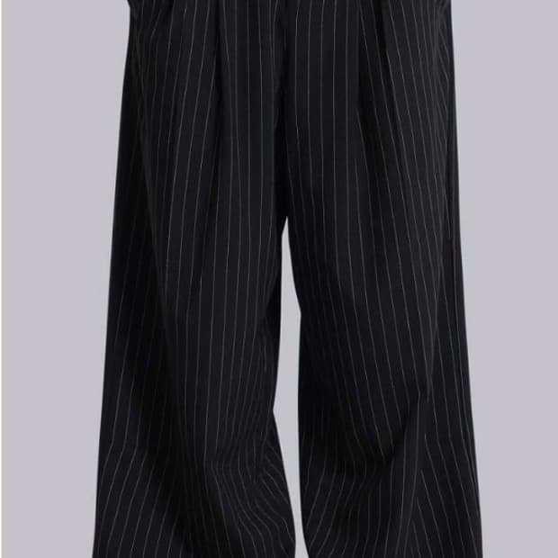 제이디드 런던 핀스트라이프 팬츠