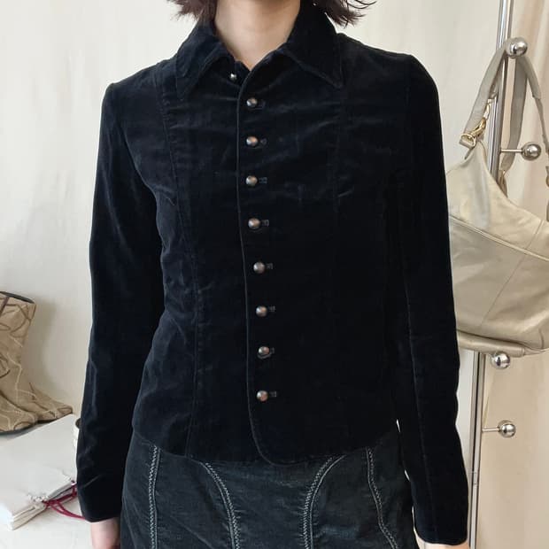 Piece Montee Velvet Shirts