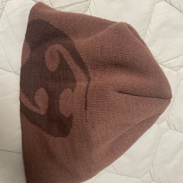 산산기어 비니 브릭 레드