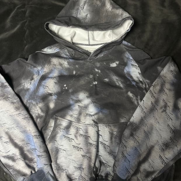 aesynctx 에이시네틱스 X 더현대 후드티 Os