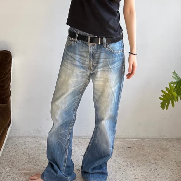 00‘s 리바이스 516