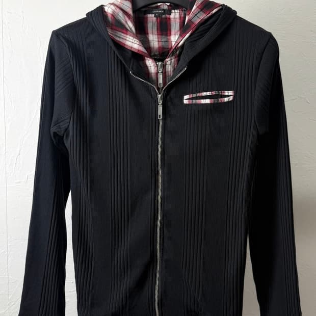 water back 후드집업