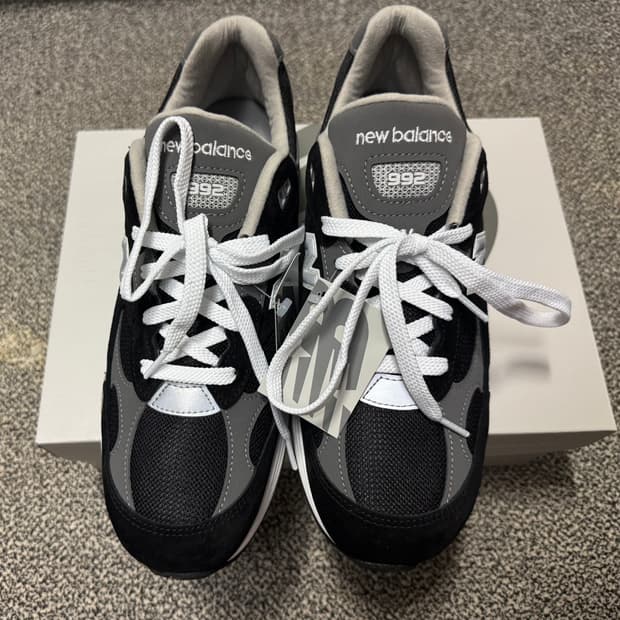 뉴발란스 992 블랙 bk 275사이즈