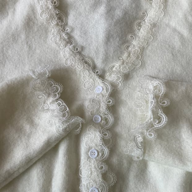 슬립오버 레이스 디테일 가디건