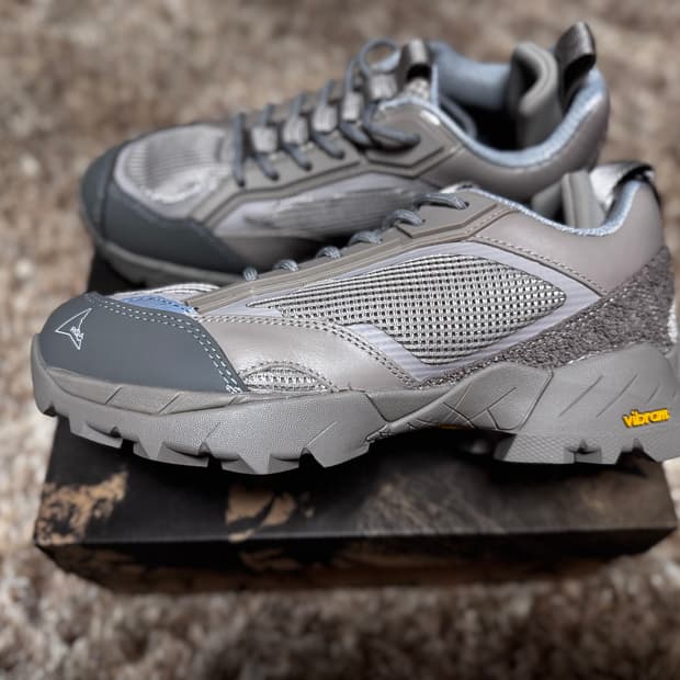 새상품) 로아 하이킹 락파 메쉬 카키 38 (240)