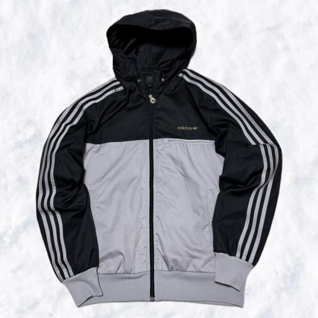 아디다스 회검 후드 바람막이 