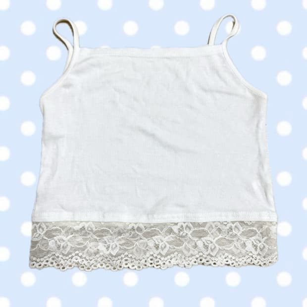 밑단 레이스 슬리브리스