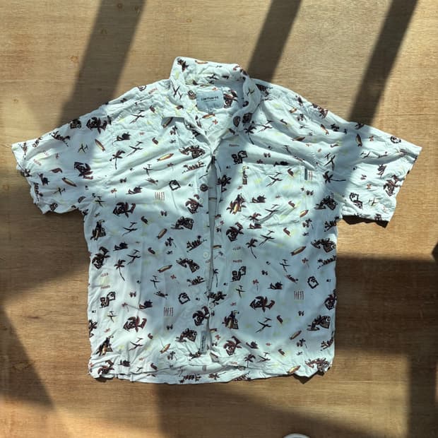 Carhartt Island Print Button-Up 칼하트