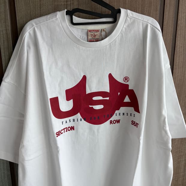 새상품(XL)트루릴리젼 USA로고 반팔티셔츠 화이트