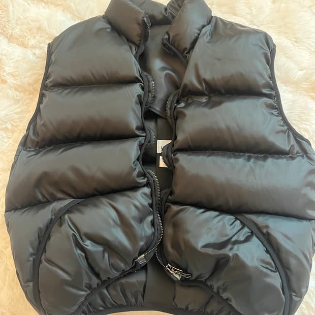 에옹쓰 패딩 조끼