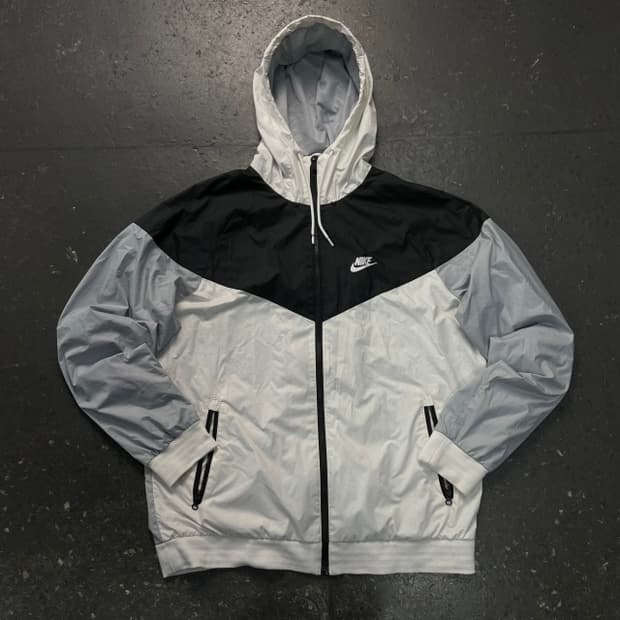 105 나이키 윈드러너 바람막이