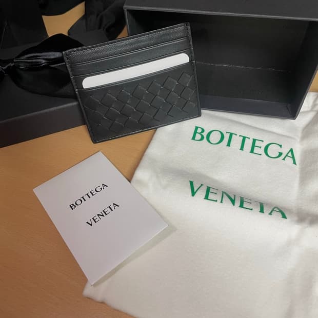 보테가베네타 카드지갑