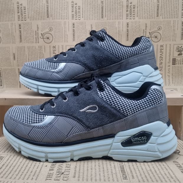프로스펙스 체시 501 남성 운동화 275