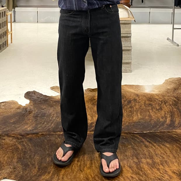 샵 세일중🔥 00's LEVI'S denim pants