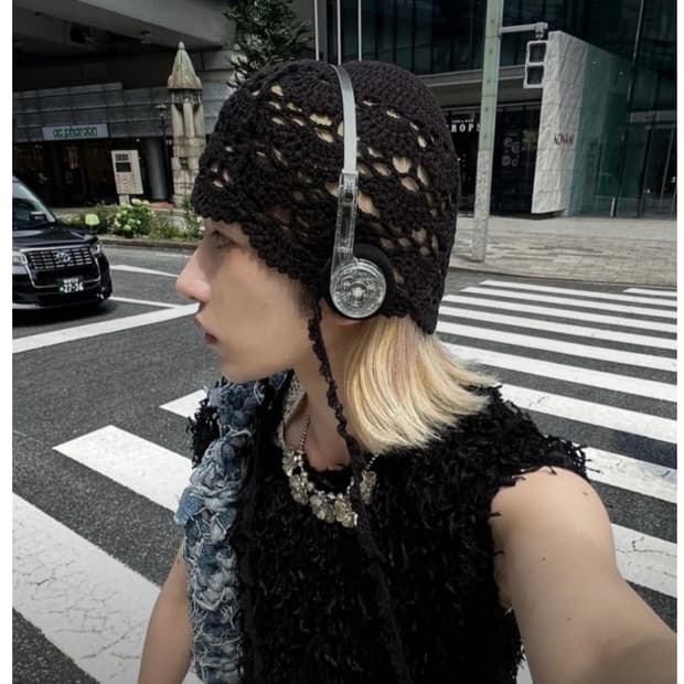 몬도 프리스타일 무선 블루투스 온이어 헤드폰 레트로 감성 초경량 데일리 