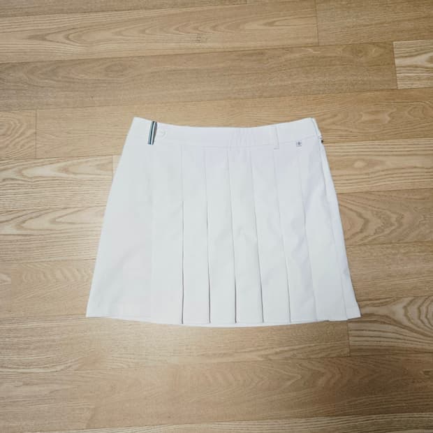 [70] 먼싱웨어 골프 여성 플리츠 스커트
