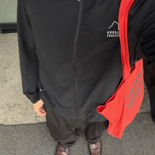 시에라디자인 집업