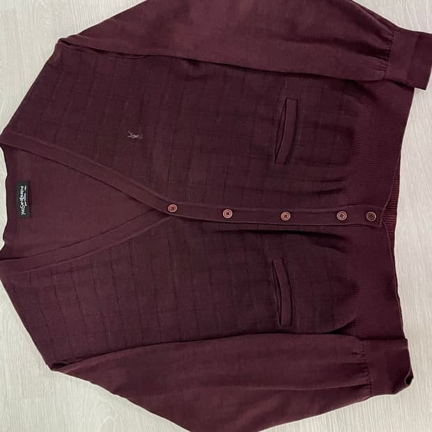 입생로랑 가디건 100