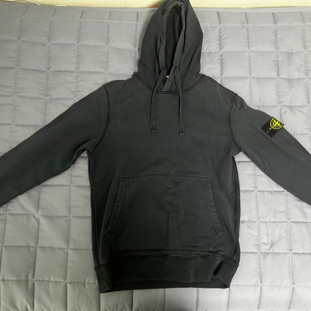 스톤아일랜드 후드티 네이비