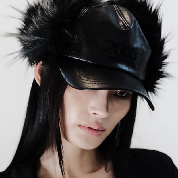 2000아카이브스 퍼 이어플랩 캡 (BLACK LEATHER)