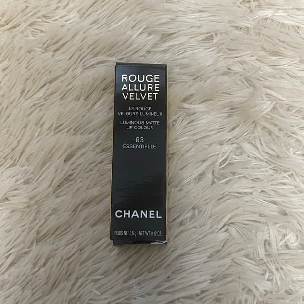 샤넬 루쥬 알뤼르 벨벳 63호