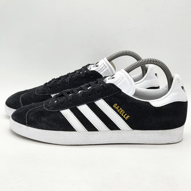 아디다스 가젤 코어 블랙 화이트 (260)