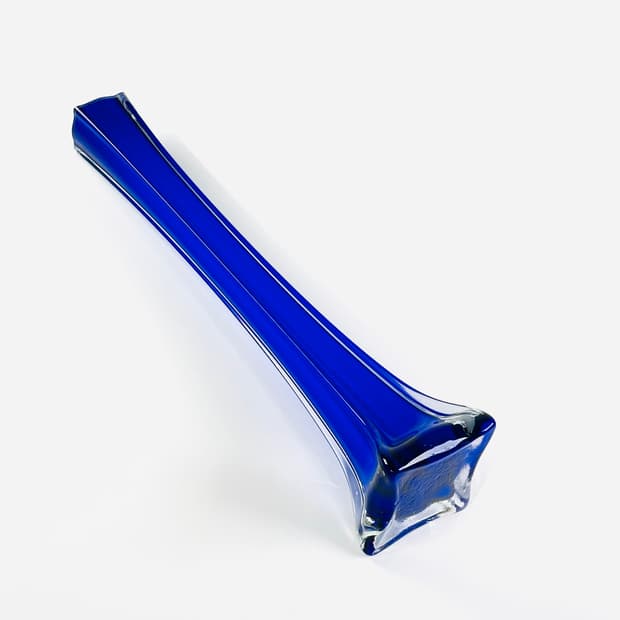 Eiffel Tower artglass square vase(blue)