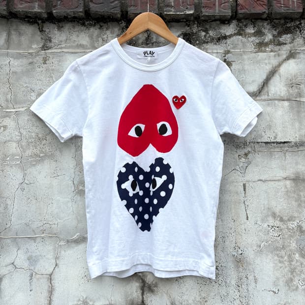 Comme des Garcons 꼼데가르송 더블 하트 도트 반팔 티셔츠