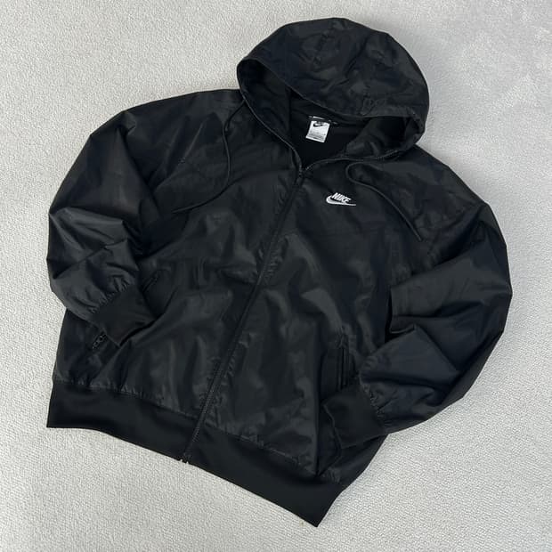 나이키 바람막이 후드 블랙 m