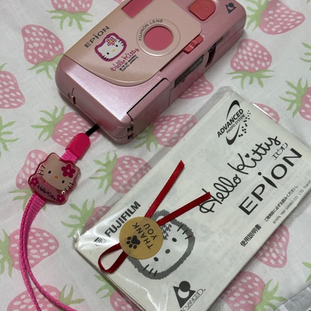 후지필름 EPiON 고전 키티 필름 카메라 헬로키티 필카