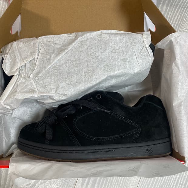 Es accel og 블랙 새제품 265