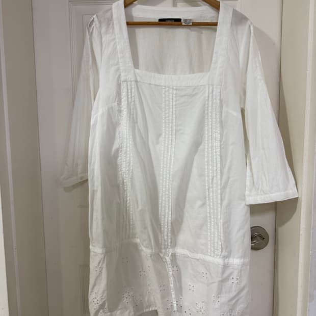 화이트 튜닉 원피스