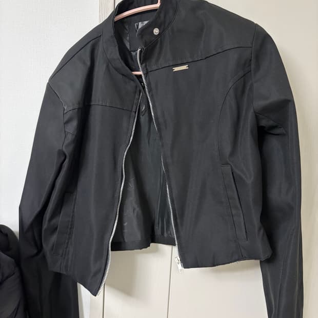 그냥 크롭 보세자켓